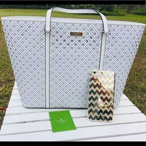 ♠️NWT Kate Spade White Dally Tote ♠️ Retail:$398